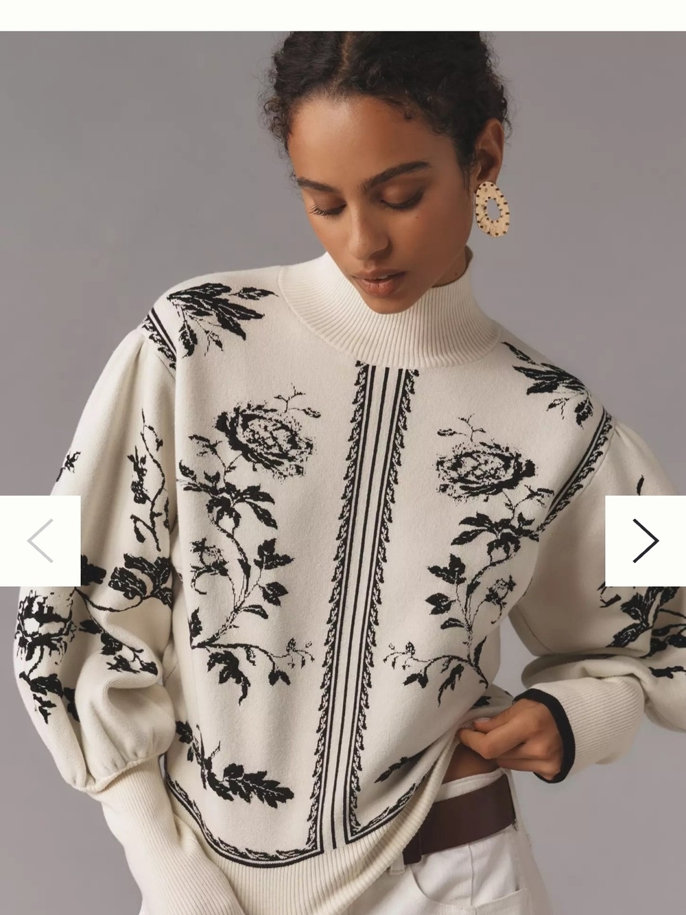 Elie Tahari Cream and Black Floral Mock-Neck Sweater Used Medium
